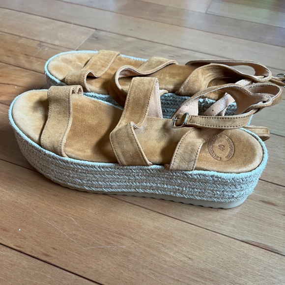 ARTEMISIA Platform heeled leather suede sandals, wedge - Picture 4 of 4